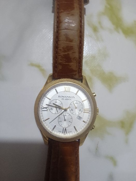 Продам часы ROMANSON
