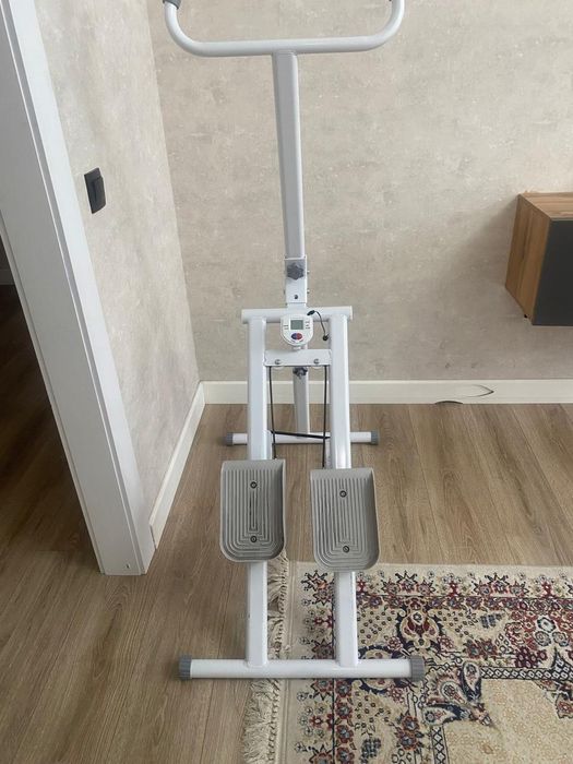 Тренажёр для ног