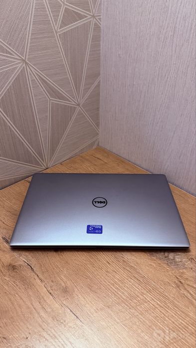 Dell XPS 13 9360 / Core i5 8th Gen