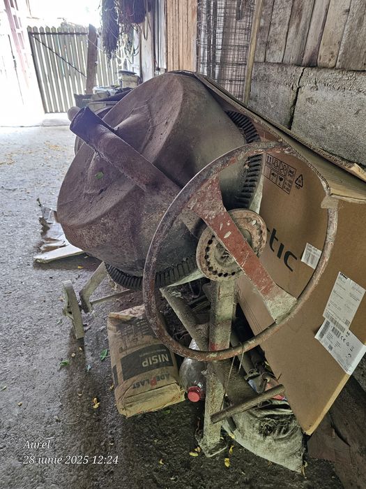 Betoniera mare 180 litri