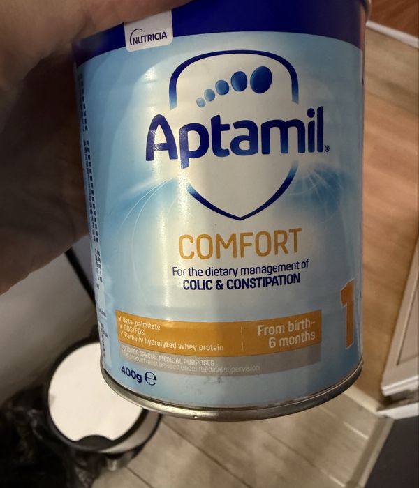 Продавам адаптирано мляко Aptamil comfort 1 и Novolac IT