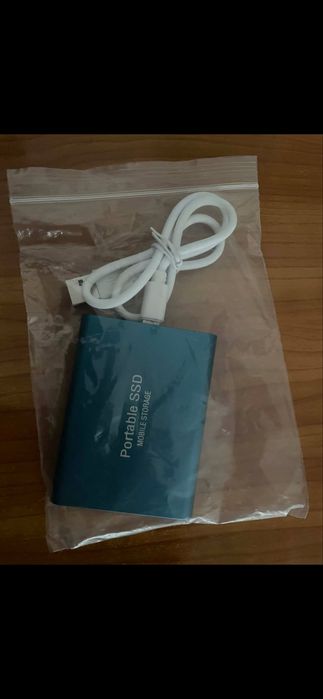 Външен CCD диск 2tb (ssd disk 2tb external)