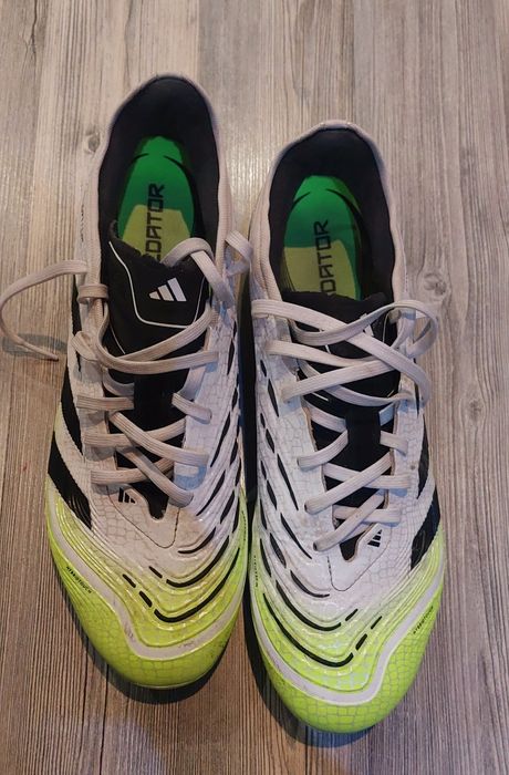 Мъжки футболни обувки бутонки