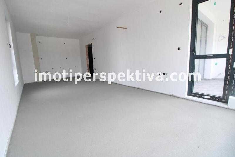 Продава се Тристаен апартамент в Пловдив, Център - 107 кв.м за 1190 €/кв.м - Снимка #2