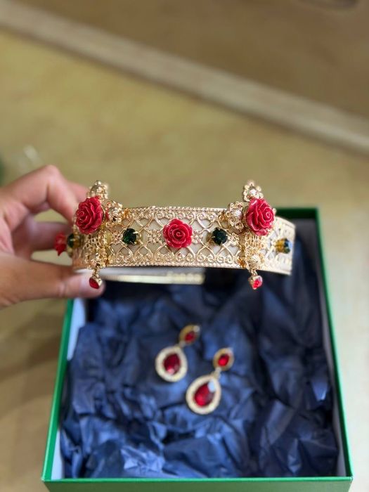 Продаю набор ободок и серьги Dolce&Gabbana