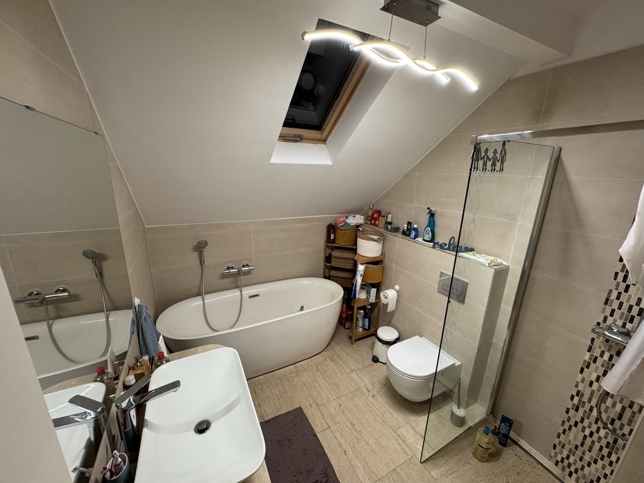 Vand apartament 3-4 camere, dna Ghica,proprietar, la cheie, accept credit