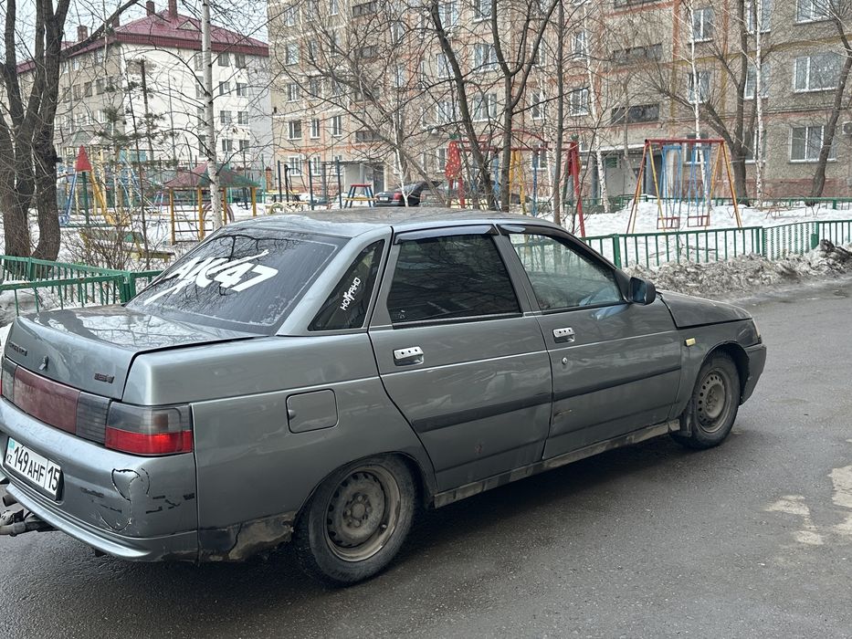 Продам ваз 2110