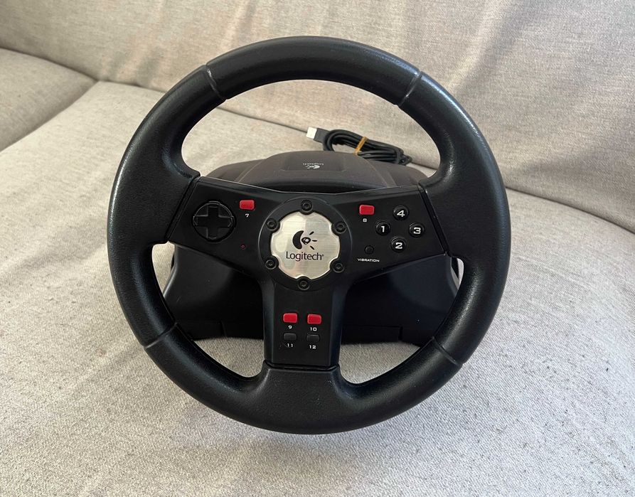 Volan Logitech Formula Vibration Feedback USB PC fara pedale