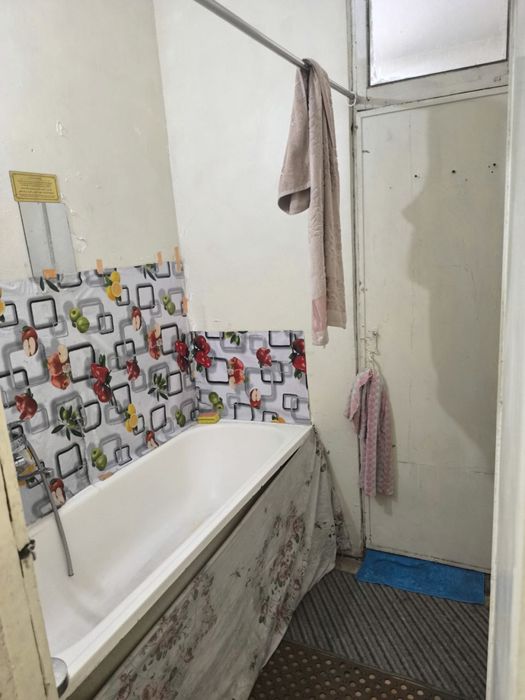 Чиланзар 6.  Аренда. 2 х комнатная средний ремонт