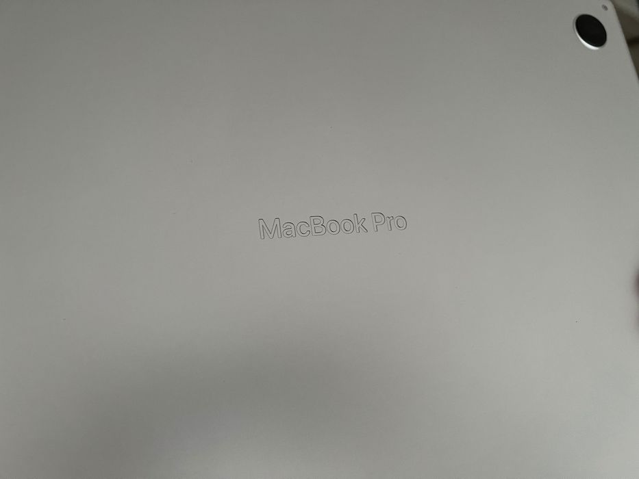 MacBook Pro M1 Max 16" 32 GB, 1 TB SSD