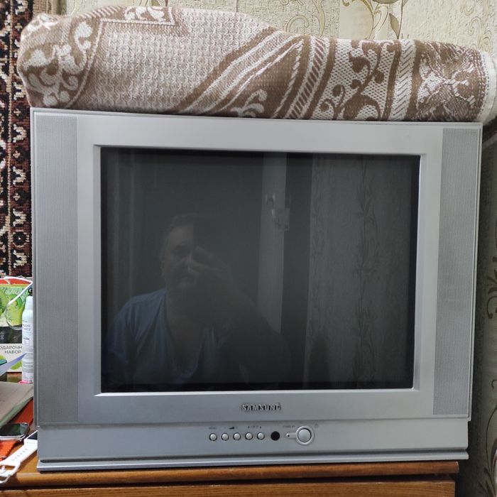 Продается телевизор Samsung
