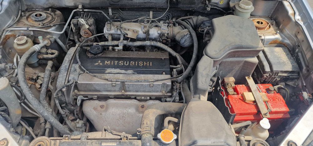 Mitsubishi Outlander 2.0 на части Митсубиши Аутлендър 2.0 на части