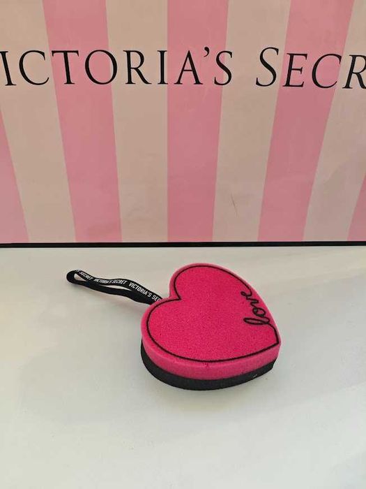 Victoria's Secret оригинални аксесоари, чанти