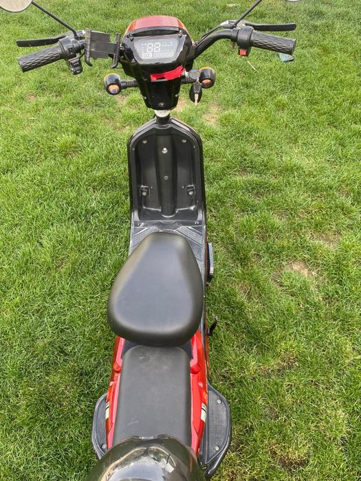 Электроскутер сатылады