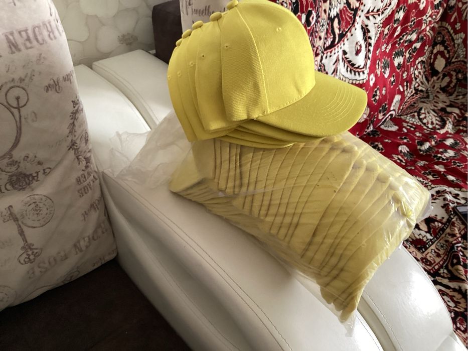 Продам  бейсболки новые