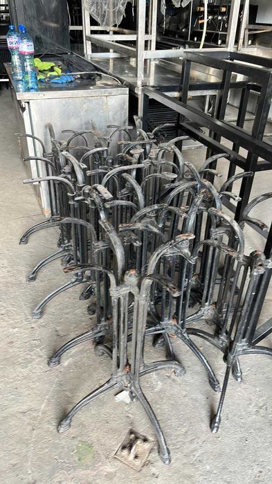 Стойки за маси на ниски цени