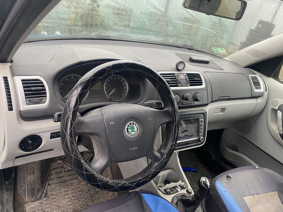 Roomster  benzina  -gpl in stare de functionare