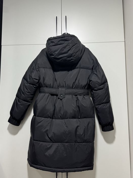 Продам женские куртки