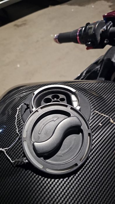 Электромотоцикл Yamaha r6