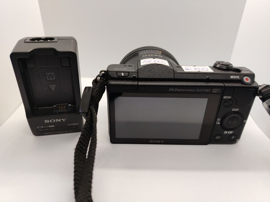Камера Sony A5100