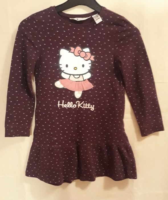 Rochita fetite, H&M Hello Kitty model deosebit