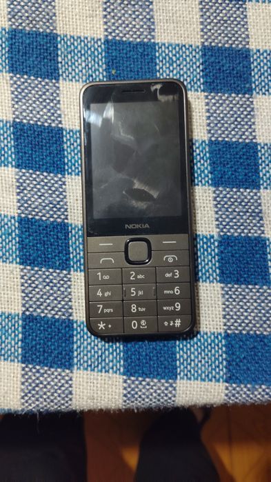 Vând Nokia 230 4G Dual SIM Black