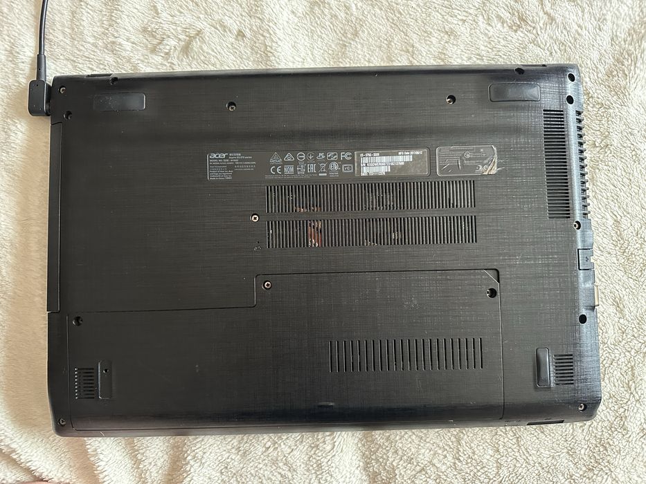 Ноутбук Acer Aspire E5-575