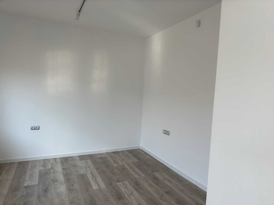 Дава се под наем Офис в Варна, Западна промишлена зона - 60 кв.м за 459 € - Снимка #12