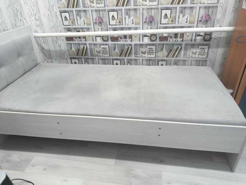 Продам кровать в хорошем состояний
