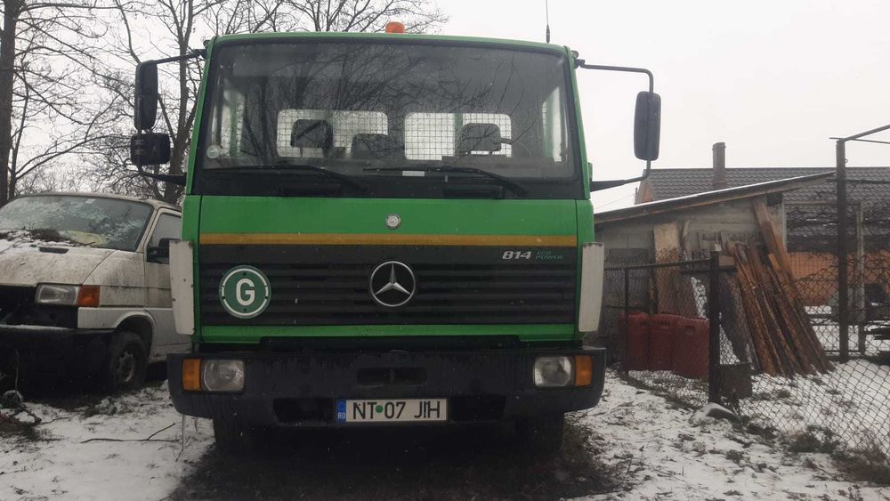 Mercedes-Benz 814
