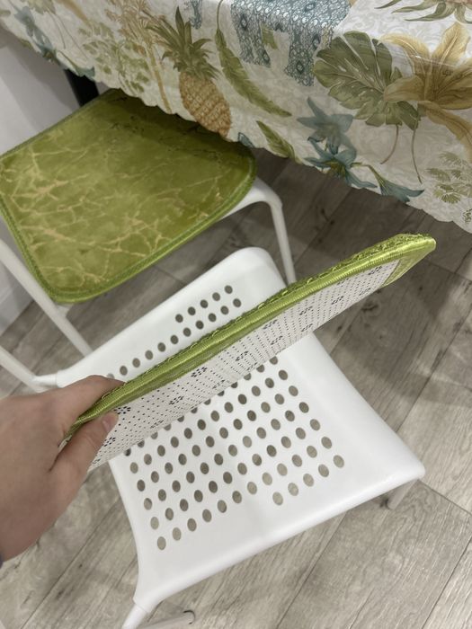 Сидушки на стулья