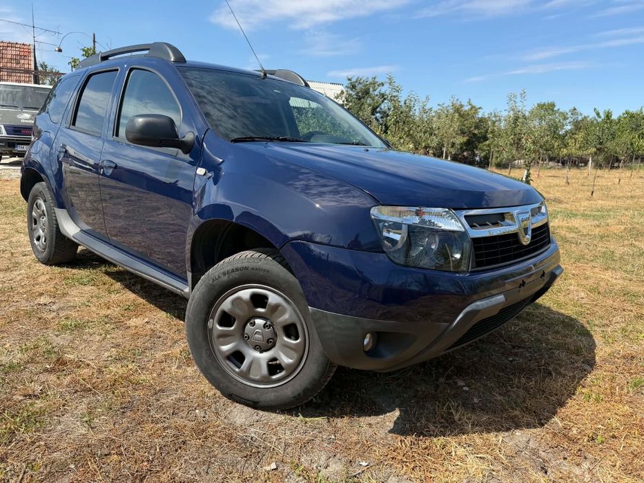 Vând Dacia Duster 1.5 dCi 4x4 -2011