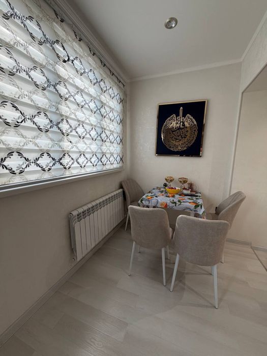 2/2/4 Ц 5, Монумент мужества, метро минор