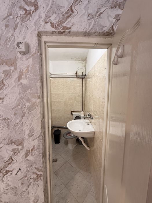 Inchiriere spatiu comercial stradal