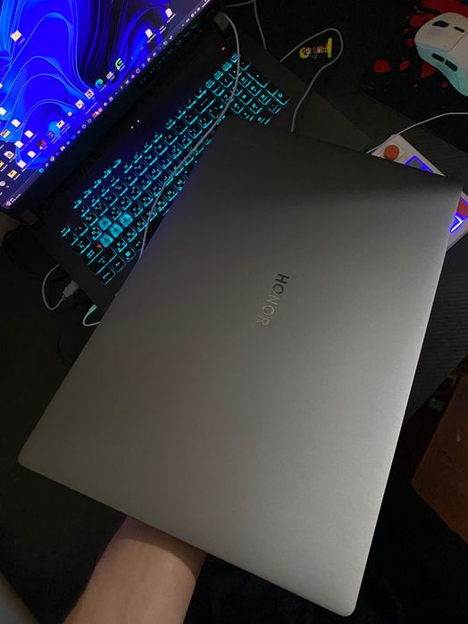 Honor Magicbook 16