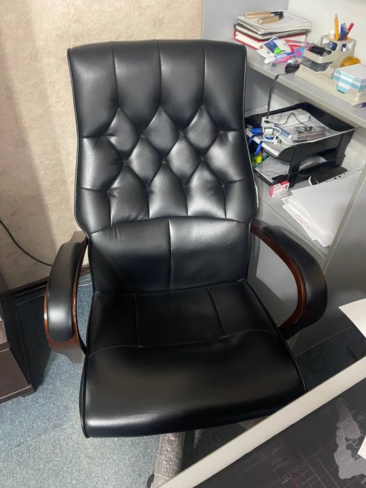 Продается кресло