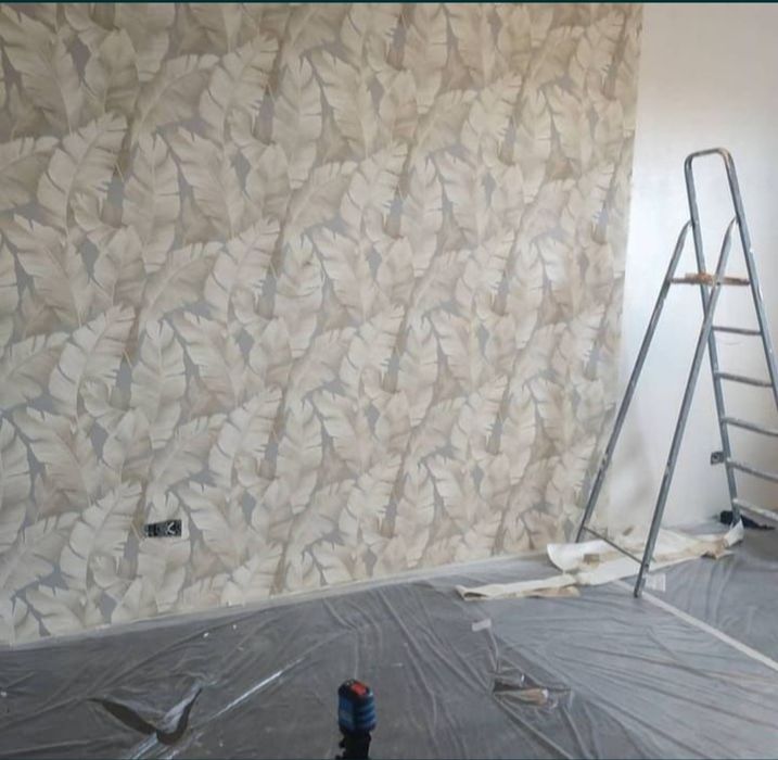 Поклейка обоев в Алматы от 600.