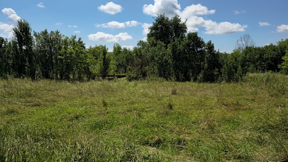 Vand/schimb teren intravilan,casa inclusă, Buduș