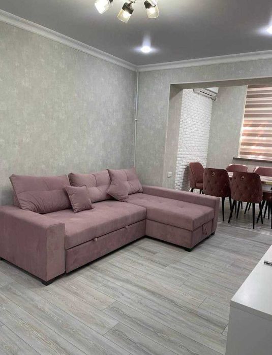 Ц-4  2/2/4 Евро кирпич ор-р 5 школа