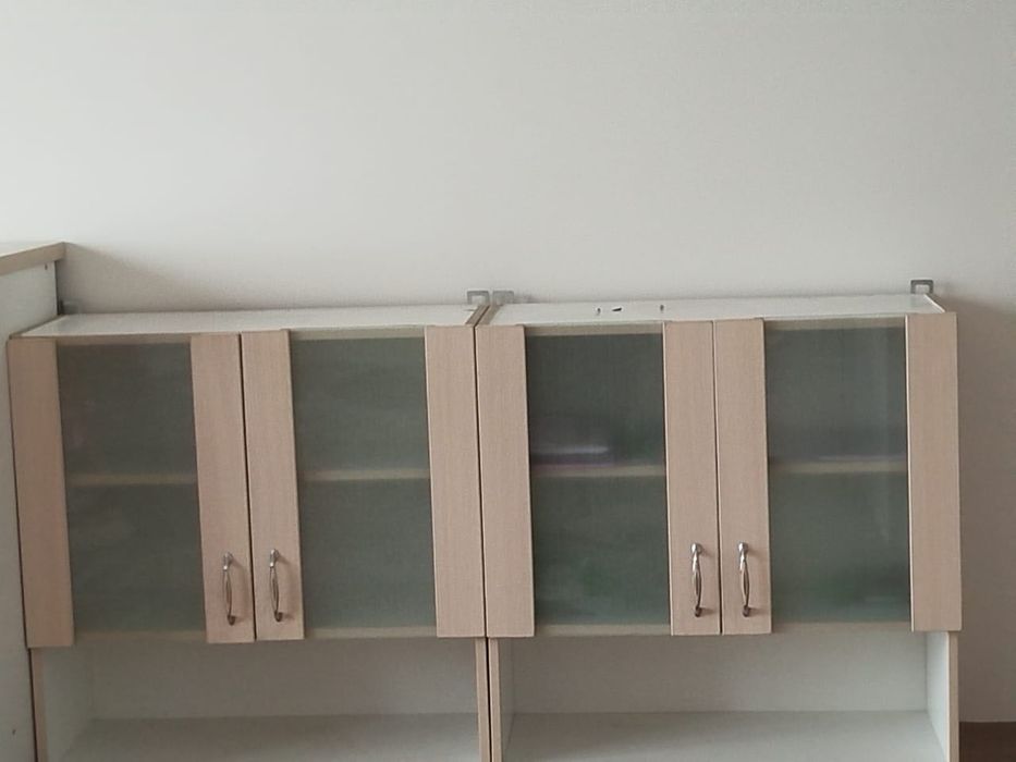 Продам кухонный гарнитур б/у