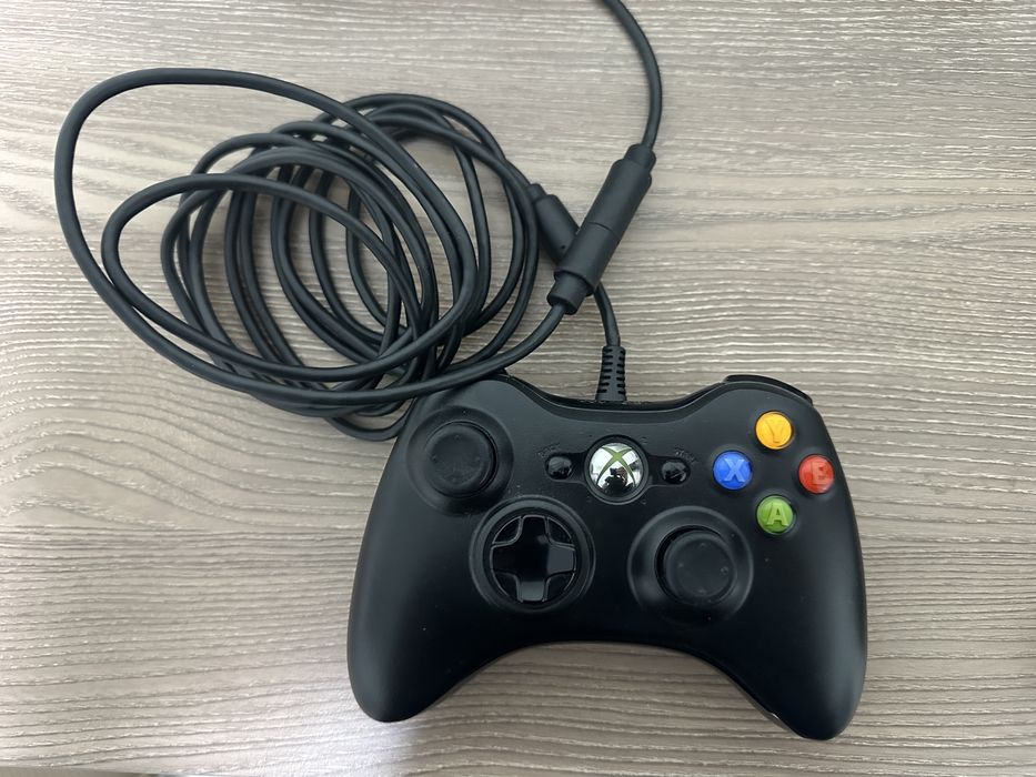 Xbox 360 с 28 игри