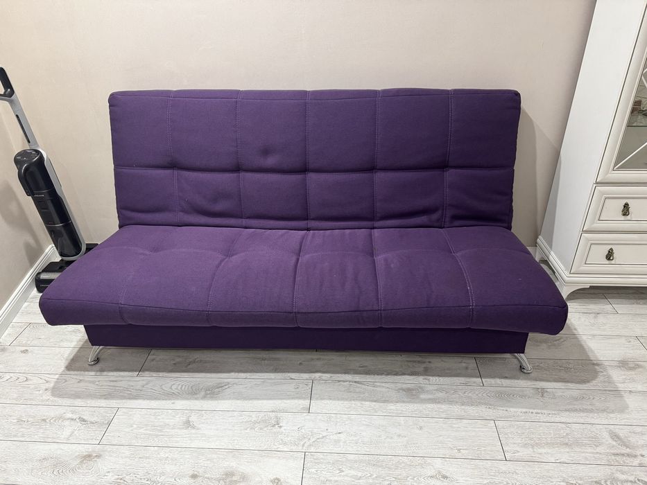 Продам диван 180:100