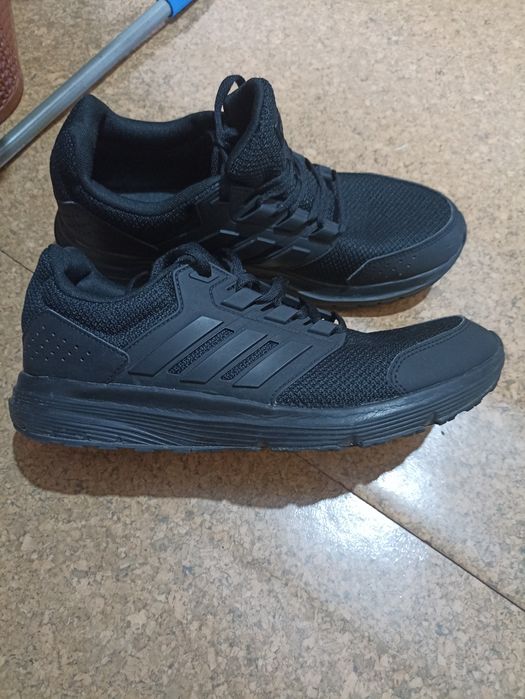 Кроссовка adidas  размер 43.5