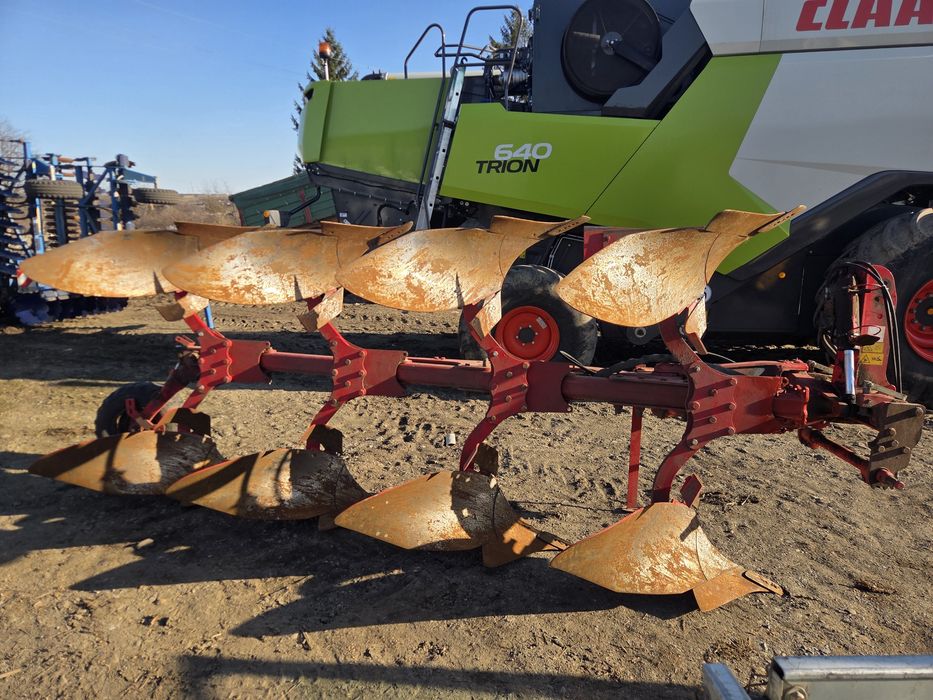 Plug reversibil Pottinger 35 S  4+1 brazde an 2012
