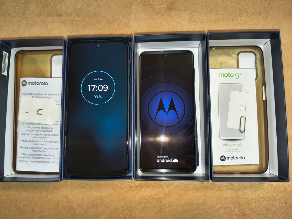 Vând 2 telefoane Motorola Moto G42 128 GB, complete