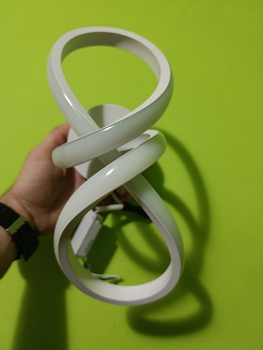 Модерен лед плафон 3000К,4500К,6500К (нов)