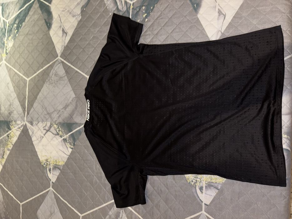 Тениска Nike Pro