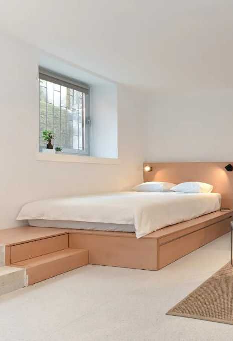 Дава се под наем Двустаен апартамент в Пловдив, Старият град - 56 кв.м за 239.7 € - Снимка #1