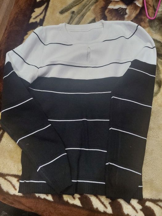 Продам одежду для девочки подростка 38 -42 размер.