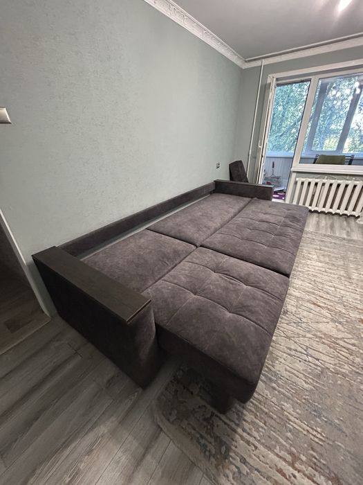 Просторный диван 3 метра